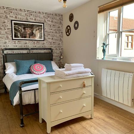 Pristine Apartment In The Centre Of Glastonbury Exteriér fotografie