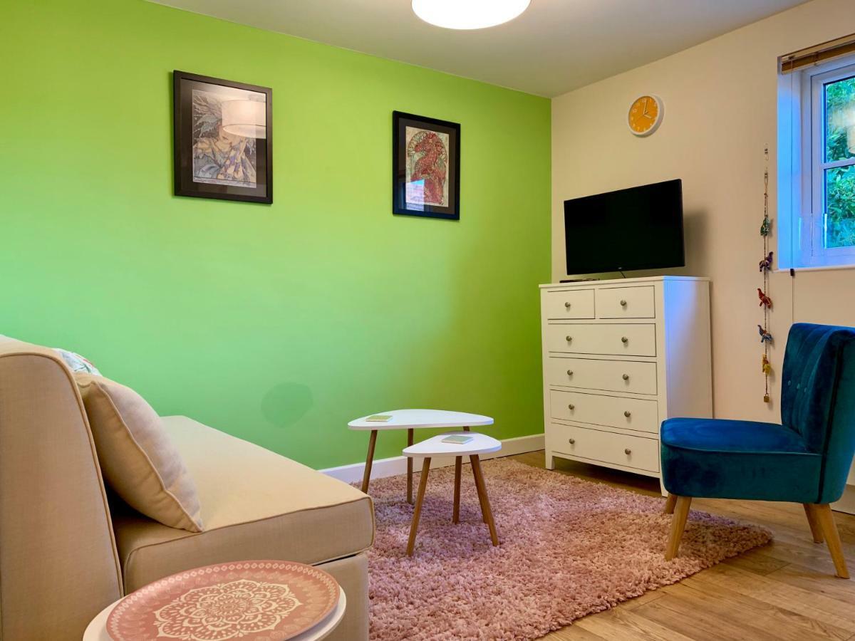 Pristine Apartment In The Centre Of Glastonbury Exteriér fotografie